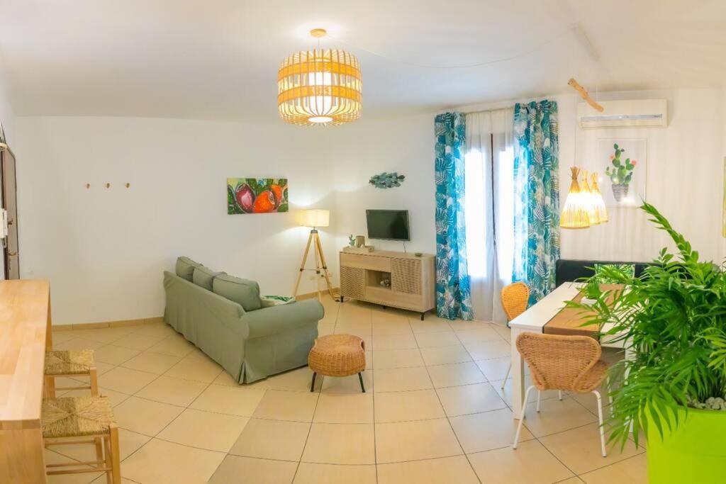 Cozy Beach House Cefalù Buitenkant foto